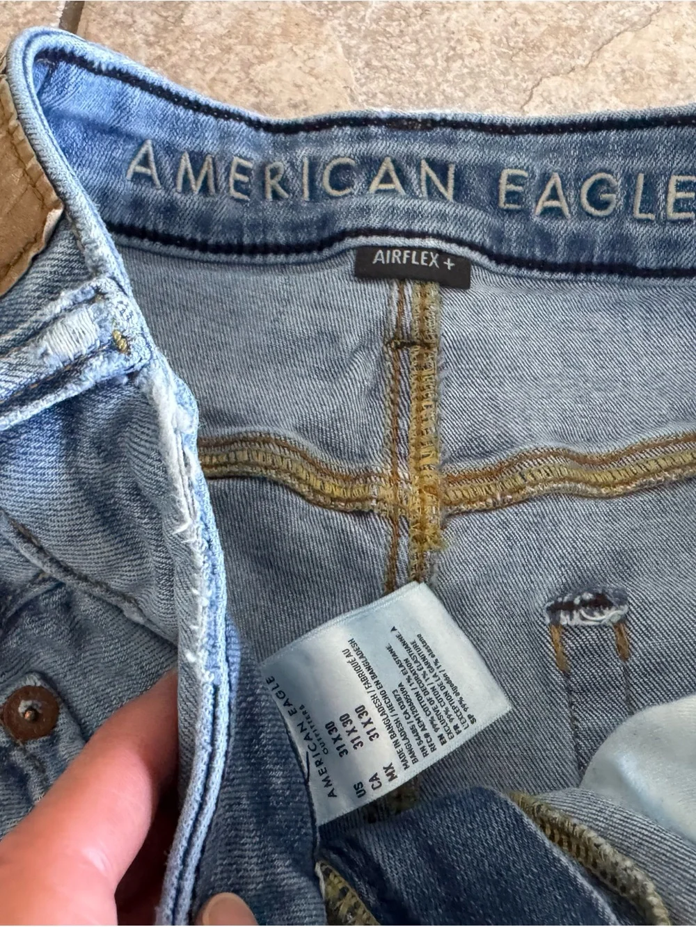 American Eagle men’s air flex jeans - size 31X 30
